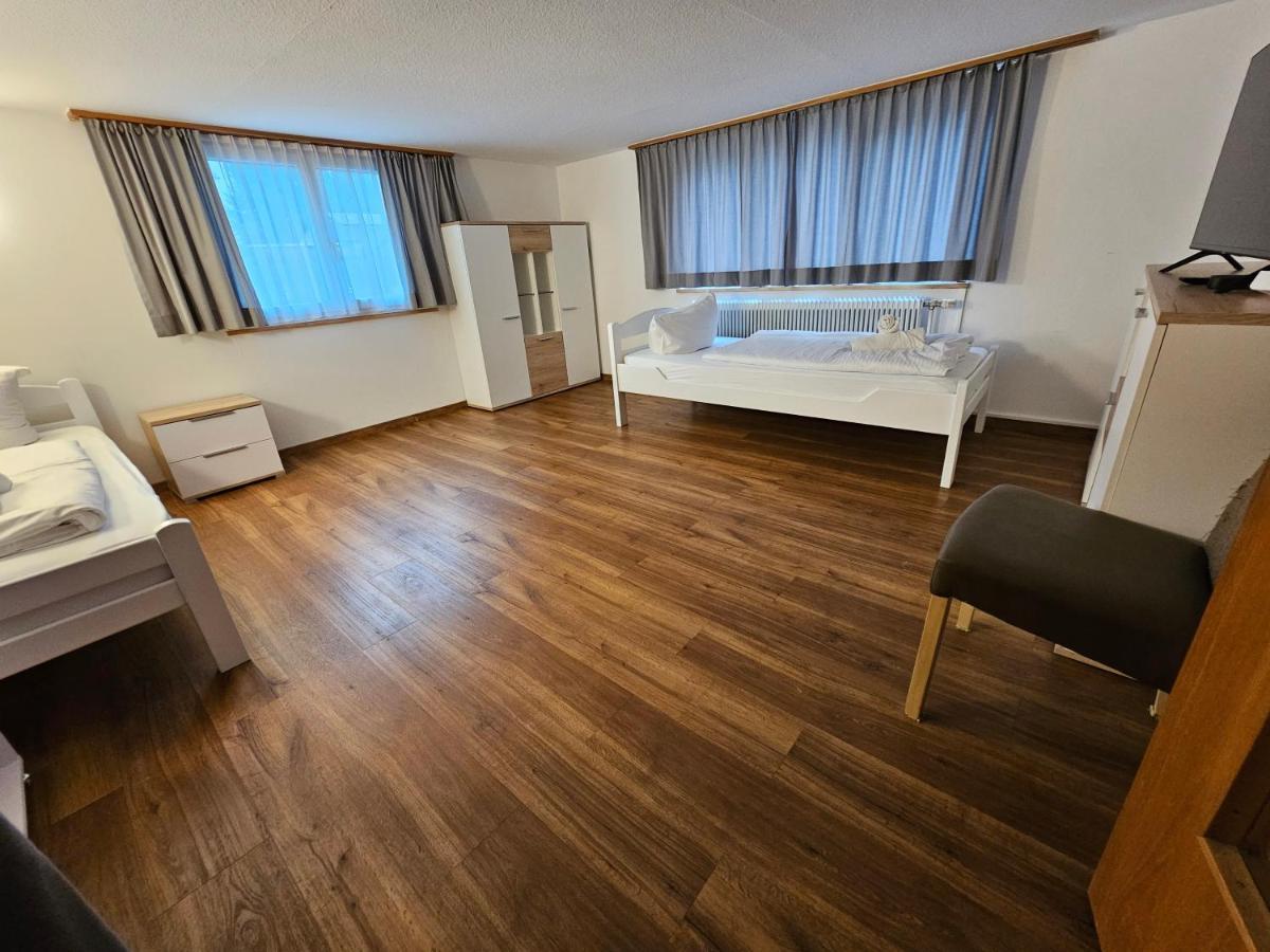 B76, Lauterach, Vorarlberg Apartments エクステリア 写真