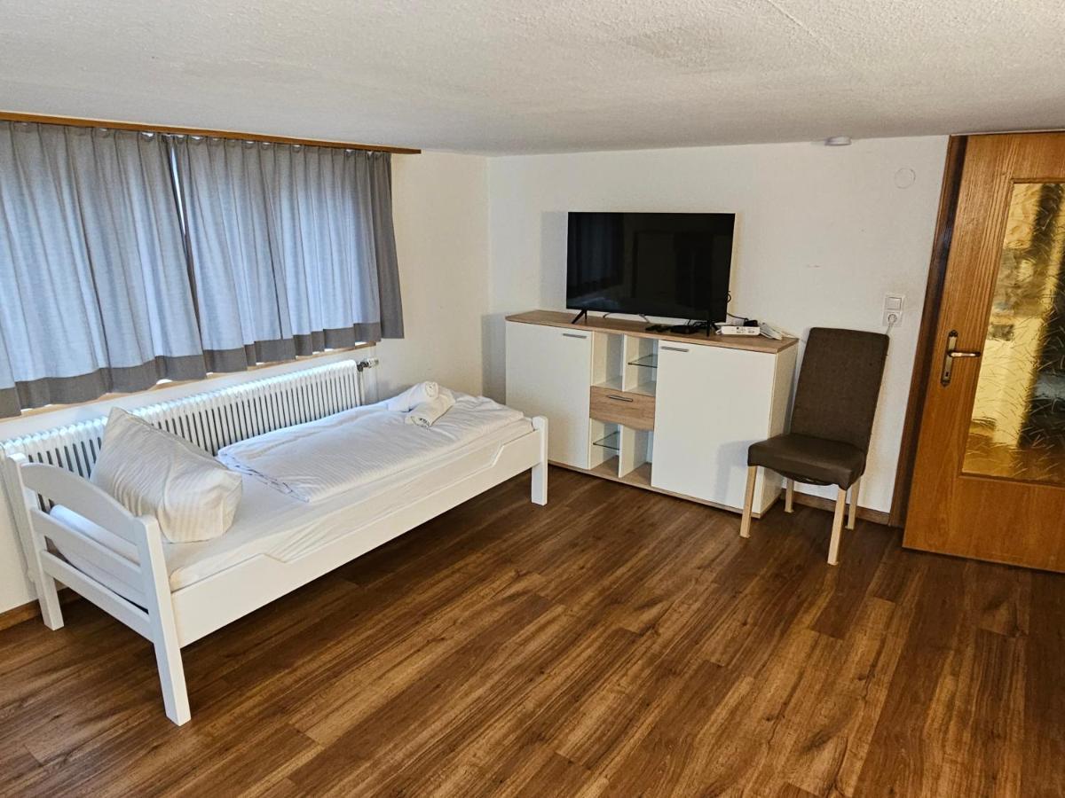 B76, Lauterach, Vorarlberg Apartments エクステリア 写真